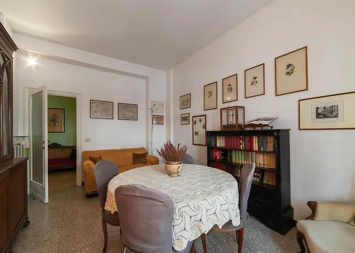 Guesthost - San Giovanni In Laterano Comfy Lägenhet