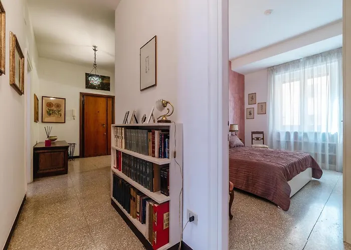 Lägenhet Guesthost - San Giovanni In Laterano Comfy *